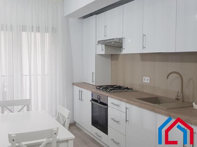 Apartament de LUX de închiriat, zona Calea Cisnădiei