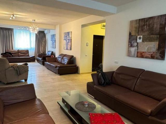 Apartament de lux prima inchiriere 50mp de plaja CENTRU mobilat, utilat