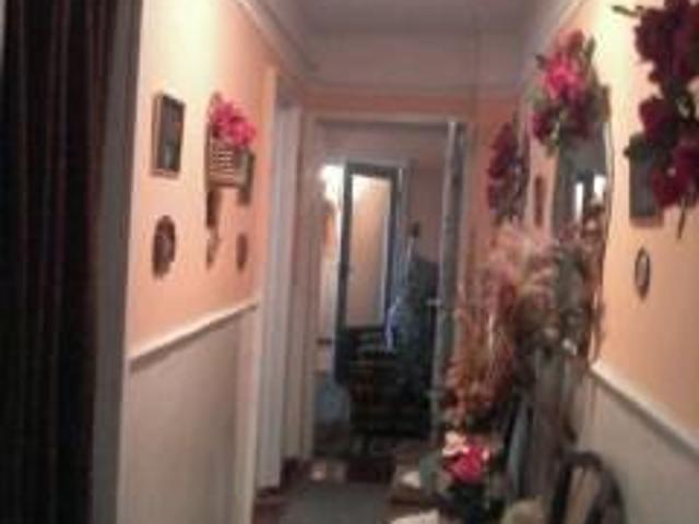 apartament de patru camere zona politia