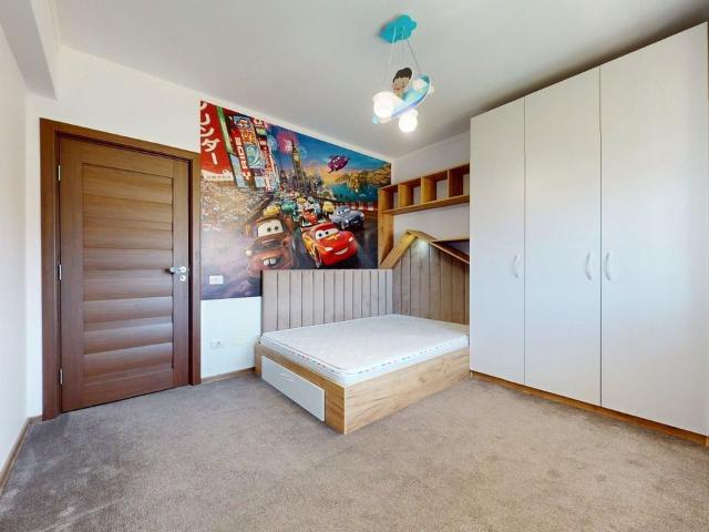 Apartament de vanzare 3 camere Dobroiesi Fundeni