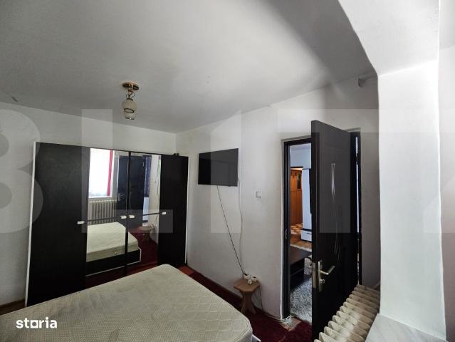 Apartament de vanzare, cu 2 camere, 40 mp, zona Blascovici