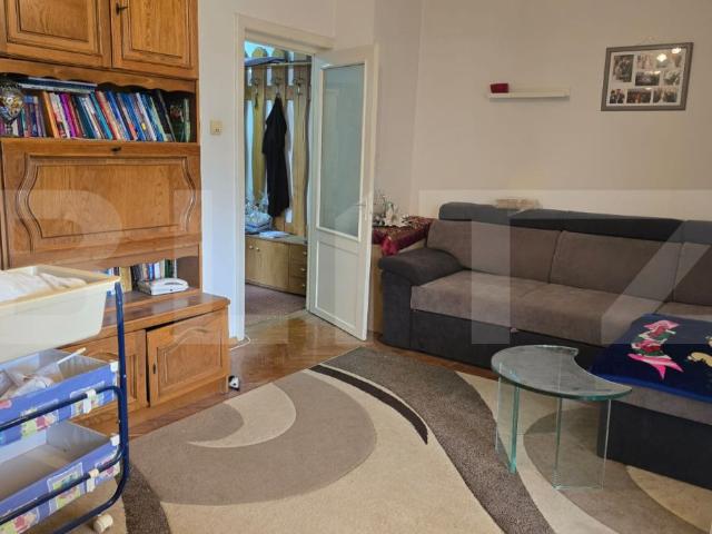 Apartament de vanzare, cu 2 camere, 53 mp, zona Micro 17