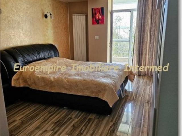 Apartament de vanzare in Constanta, Mamaia 2 camere, 106 mp
