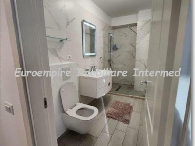 Apartament de vanzare in Constanta, Mamaia 3 camere, 73 mp