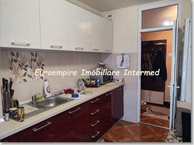 Apartament de vanzare in Constanta, Far 2 camere, 58 mp