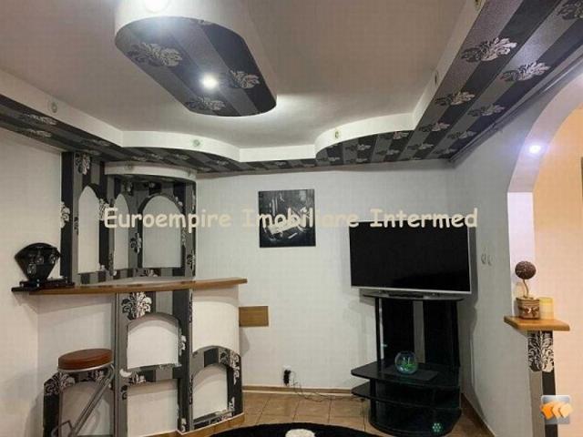 Apartament de vanzare in Constanta, Far 3 camere, 73 mp