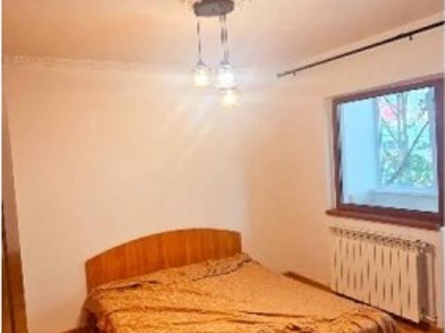 Apartament de vanzare in Constanta, Inel II 3 camere, 70 mp