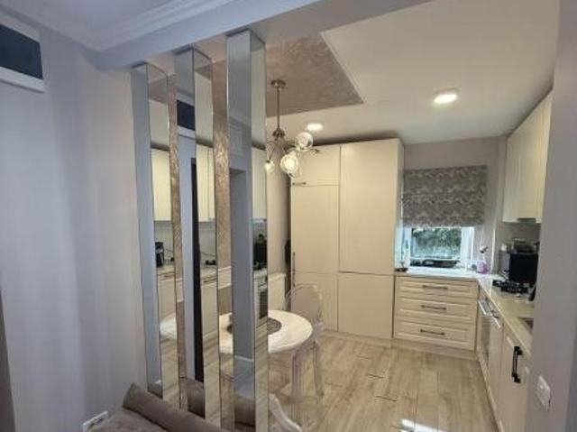 Apartament de vanzare in Constanta, Inel II 4 camere, 70 mp
