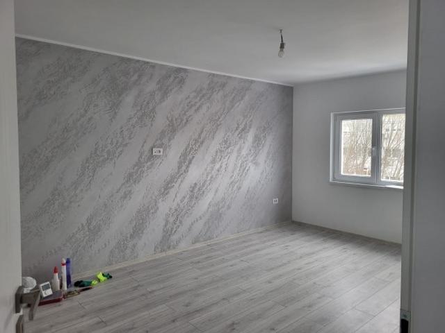 Apartament de vanzare in Galati, Micro 16 3 camere, 70 mp