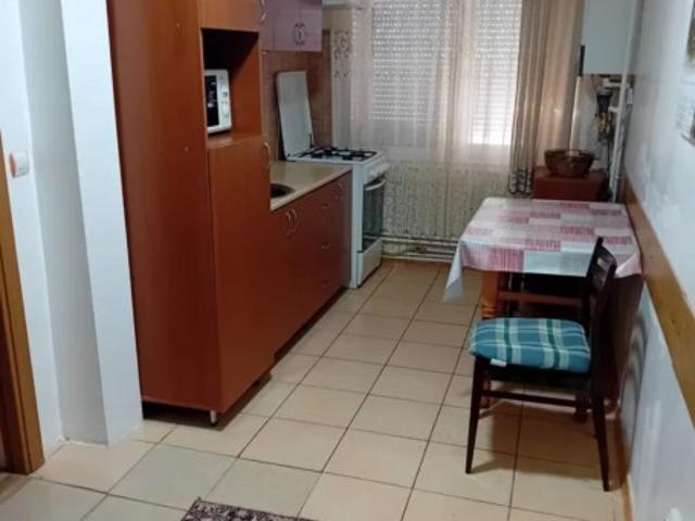 Apartament de vanzare in Galati, Centru 2 camere, 50 mp