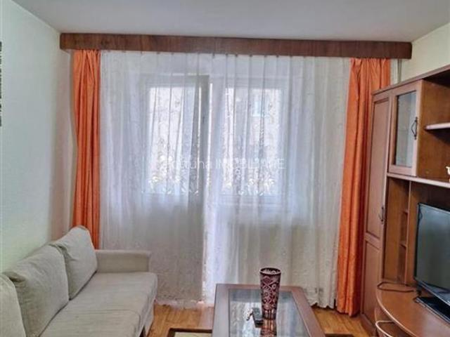 Apartament de 2 camere, mobilat si utilat, zona Astra