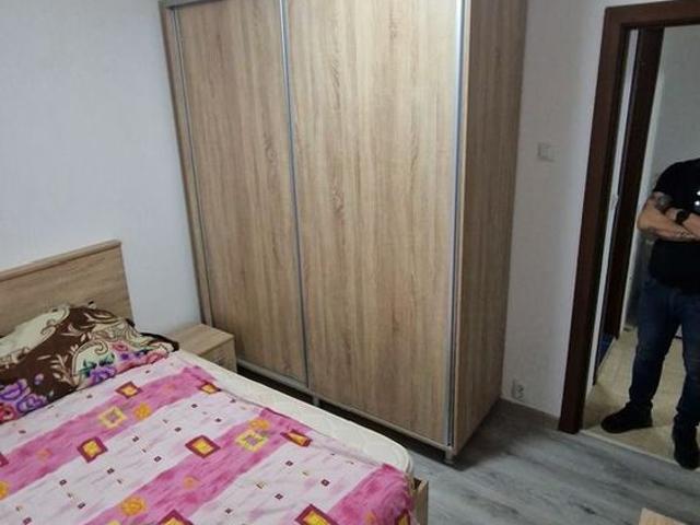 Apartament de 2 camere cu balcon, ideal pentru studenți