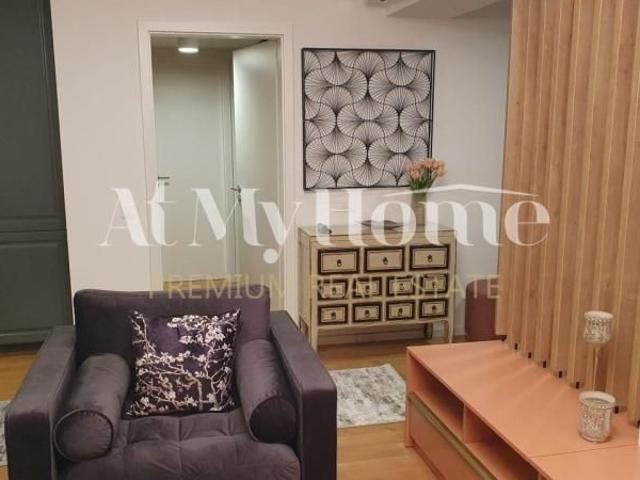 Apartament de 2 camere in complex rezidential /Aviatiei/ parcare