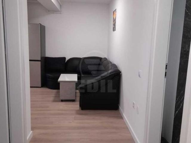 APARTAMENT DE 2 CAMERE/ INCHIRIERE/ ZONA CENTRALA FLORESTI
