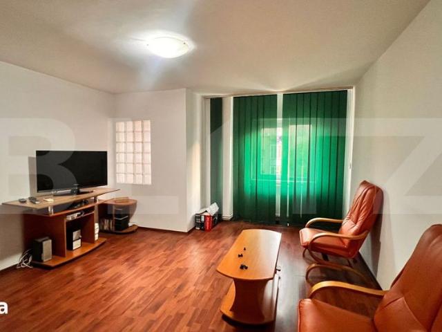 Apartament de 2 camere, 55 mp, zona Piata Centrala