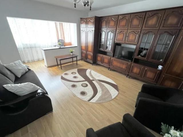 Apartament de 2 camere, 58 mp, centrala proprie, balcon, zona Aviatiei