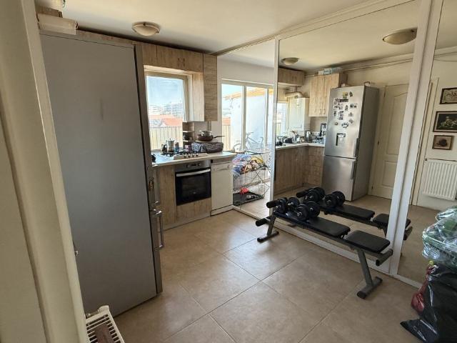 Apartament de 32mp cu o terasa de 21mp, in cartierul Intre Lacuri
