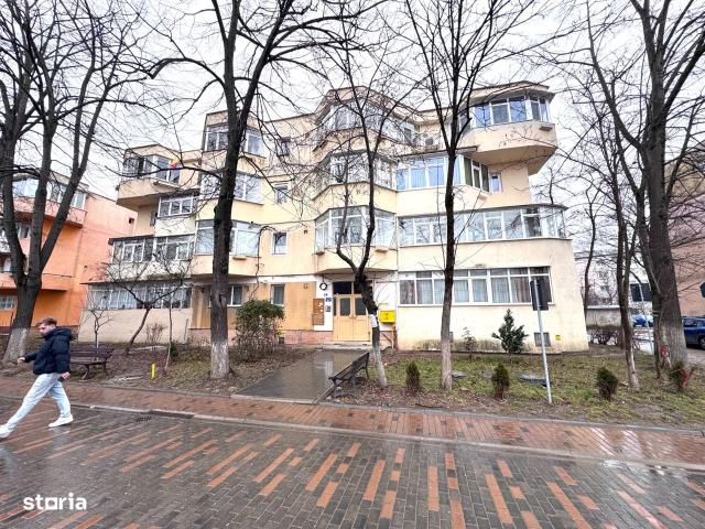 Apartament de 3 camere mobilat și utilat, aproape de centru