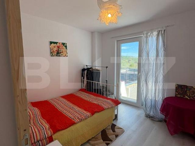 Apartament de 3 camere, modern, cu terasa spatioasa si parcare