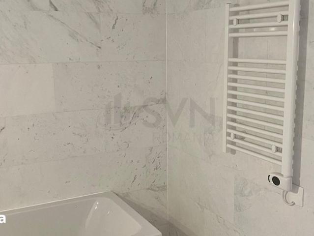 Apartament de 3 camere cu gradina