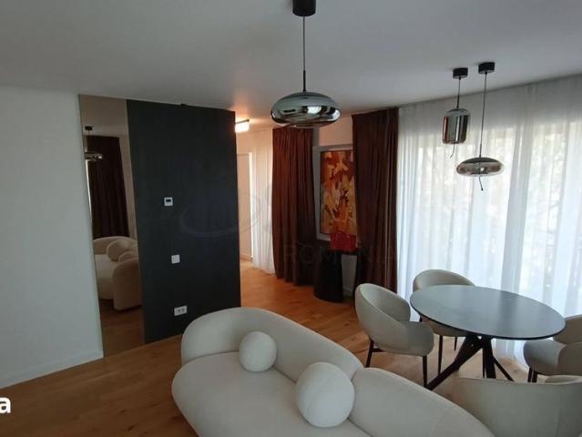 Apartament de 3 Camere De Inchiriat l Unirii l Complex Nou