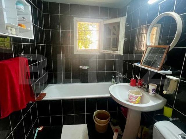 Apartament de 3 camere, decomandat, 2 bai, 80 mp, Zorilor