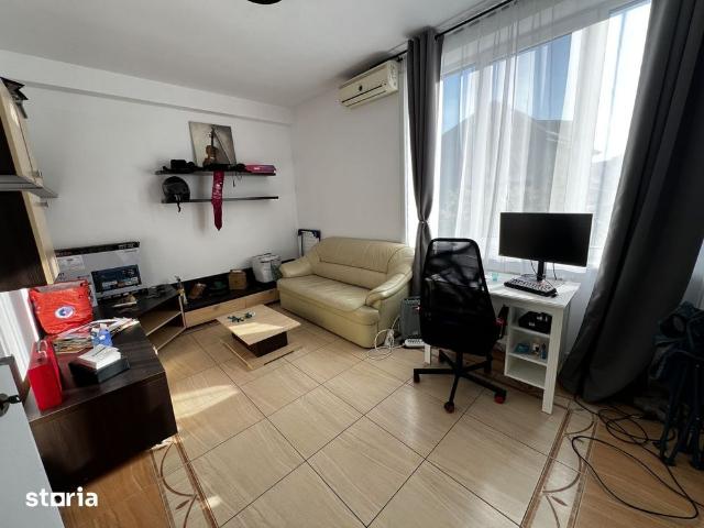 Apartament de 3 camere, 68 mp, parcare Buna Ziua