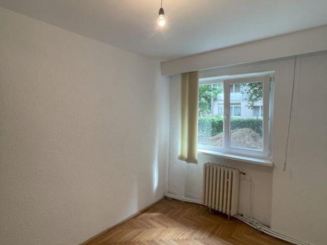 Apartament de 3 camere, 60 mp, central, parter, Oituz
