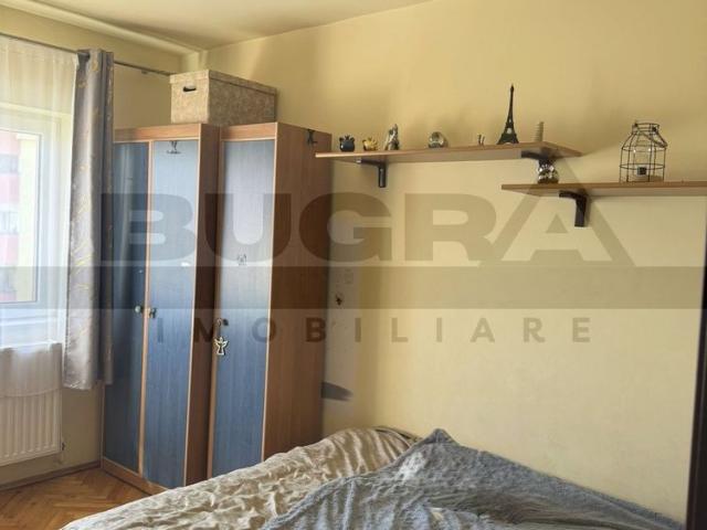 Apartament de 4 camere, 80mp, parcare, zona The Office