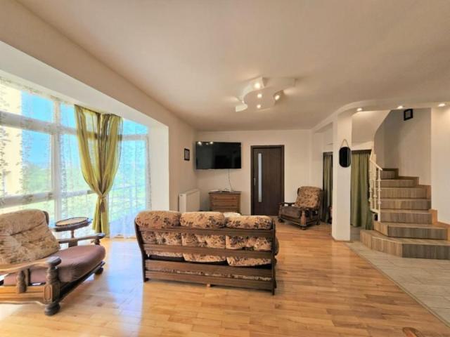 Apartament de 7 camere, 200mp Utili, zona Borhanci
