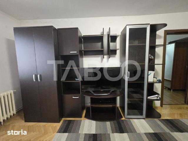 Apartament decomandat 3 camere de inchiriat 64mp zona Strand Sibiu