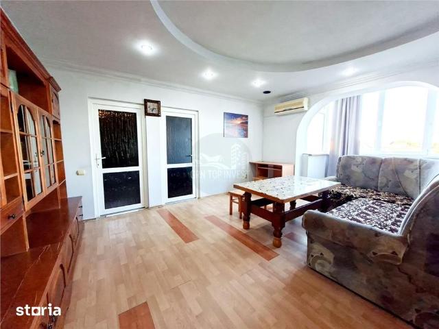 Apartament decomandat 3 camere etaj 2 Zona Terezian