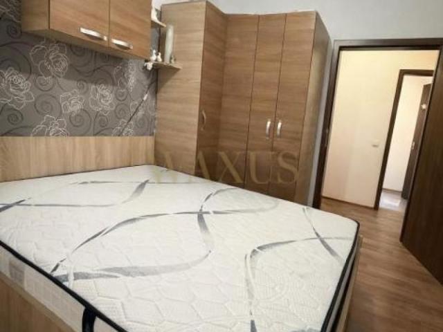 Apartament Decomandat 1 Camera I Parcare Sub Cetate I Parc Poligon