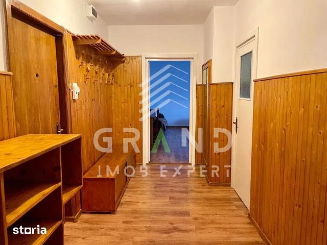 Apartament Decomandat | 2 Camere | Boxa Depozitare | Balcon | Plopilor