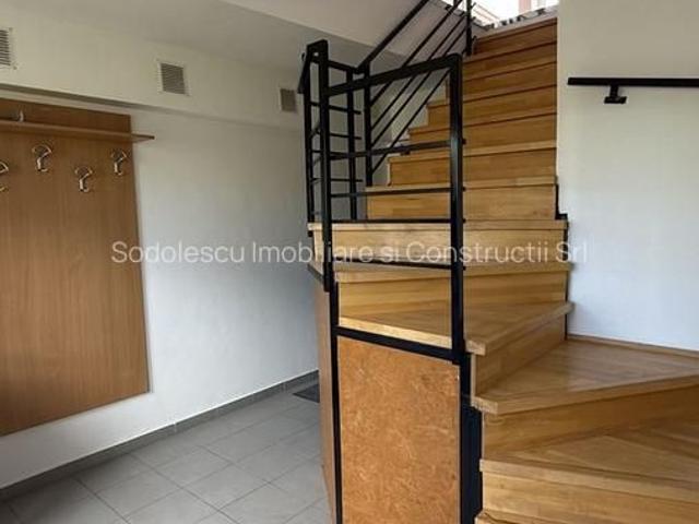 APARTAMENT DECOMANDAT