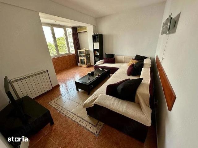 Apartament Decomandat cu 2 Camere, Centrală Proprie, Unirii