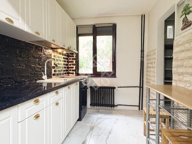 Apartament decomandat cu 2 camere de inchiriat in Rogerius D`Art Imob