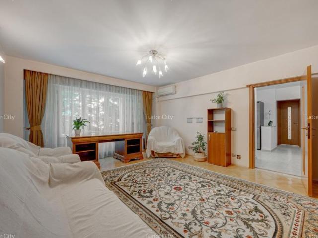Apartament decomandat, bloc 1996, Calea Călărașilor, comision 0%!
