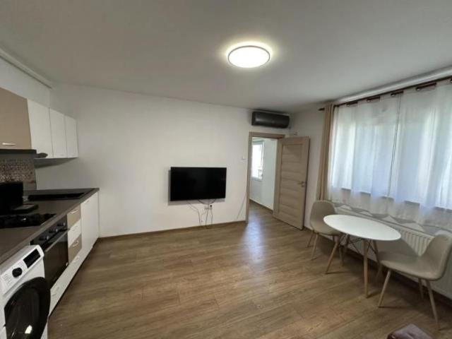 Apartament decomandat de inchiriat cu 2 camere in Floreasca