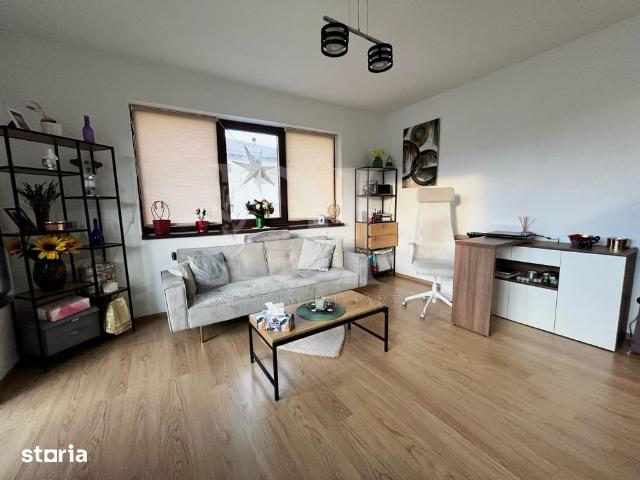 Apartament decomandat / etaj intermediar / Zona Parcul Poligonului
