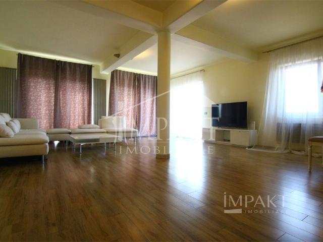 Apartament deosebit pe 3 niveluri, in Zorilor!