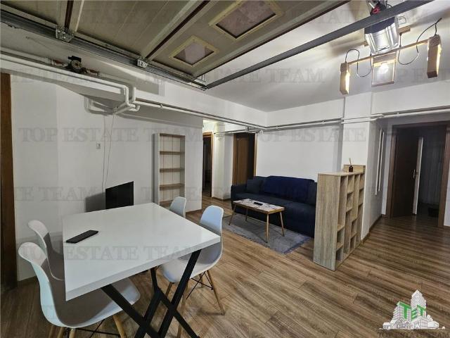 Apartament deosebit, 4 camere, 3 dormitoare in vila cu intrare separata o oaza de liniste in inima Constantei