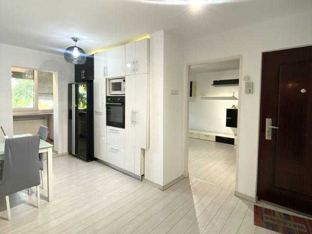 Apartament Două Camere. Etajul 1. Zona Rogerius