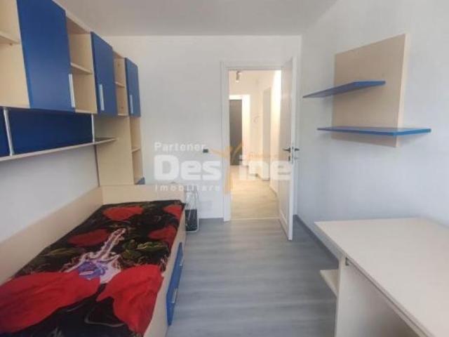 Apartament doua camere de inchiriat central