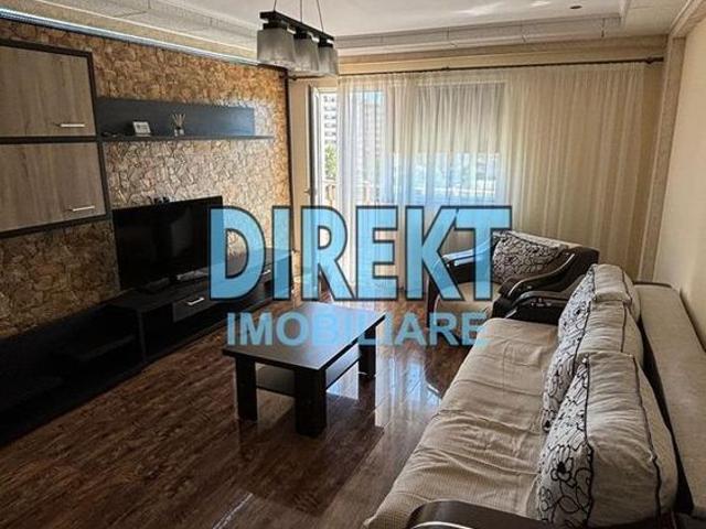 Apartament doua camere decomandat