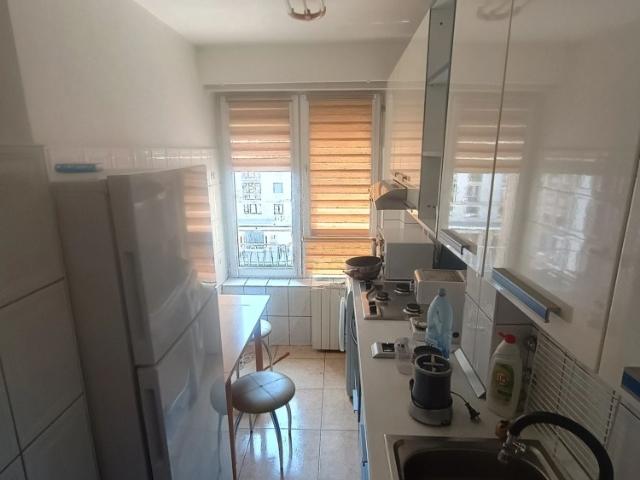 Apartament doua camere Romana
