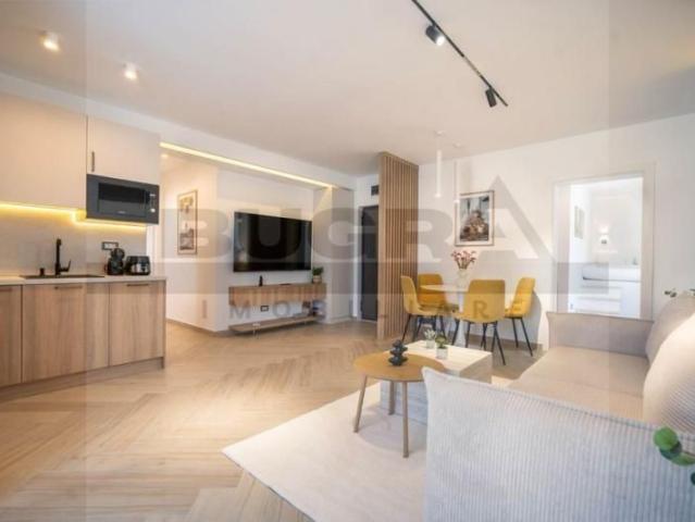 Apartament exclusivist cu terasa de 150 mp si jacuzzi incalzit