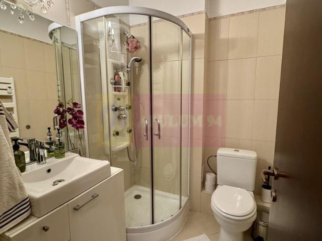 Apartament exclusivist cu parcare vedere Lac Flotreasca
