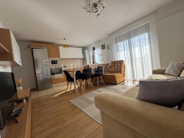 Apartament Elegant 2 Camere | Urban Splendor | Zona Tractorul