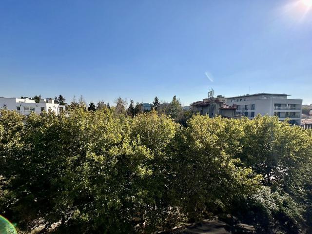 Apartament Elegant cu 3 Camere in Zona Exclusivista Primaverii